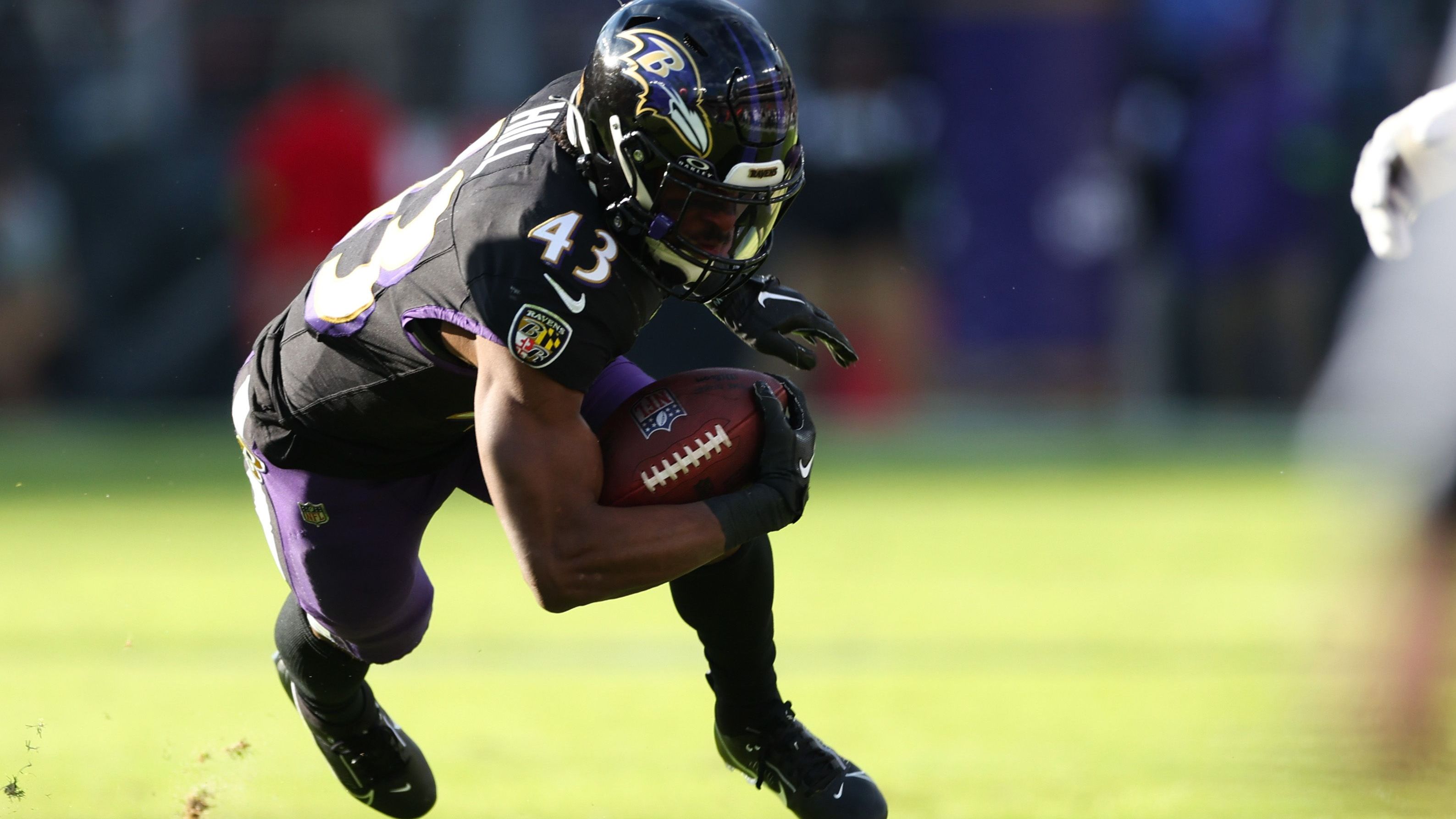 <strong>Baltimore Ravens - Kick Returner</strong><br><em><strong>Deonte Harty vs. Justice Hill</strong></em><br>Durch die neue Regelauslegung bei Kick Returns wird diese Position wohl wichtiger denn je. Bei den Ravens gibt es dabei einen engen Zweikampf zwischen Harty und Hill. Hill spielte 2023 mit 712 Total Yards eine solide Saison, während Harty bei den Saints überzeugte. Es wird nur einen Sieger geben.