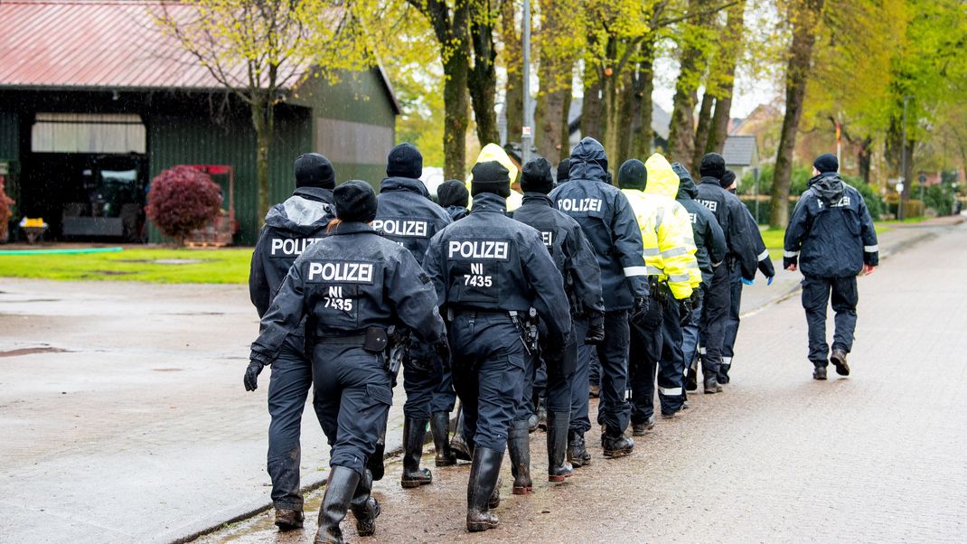 Der sechs Jahre alte Arian aus Elm (Landkreis Bremervörde) bleibt auch am fünften Tag in Folge vermisst.