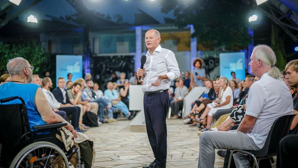 Bundeskanzler Scholz im Bürgergespräch