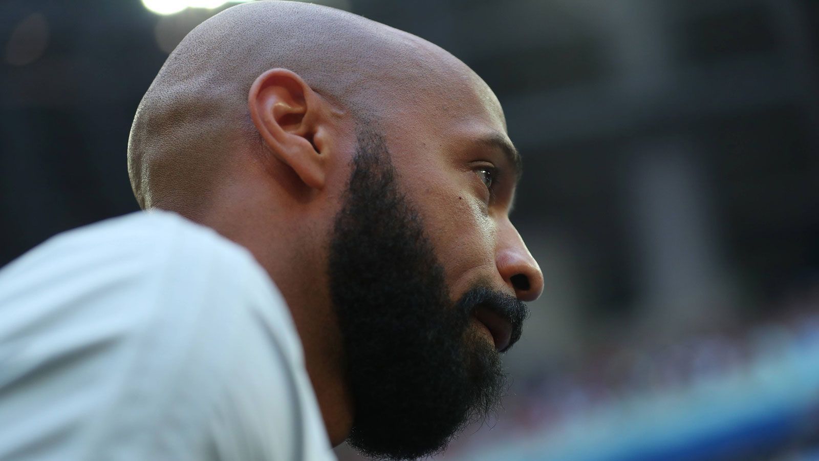 
                <strong>Thierry Henry (Trainer)</strong><br>
                Heute steht der Franzose kurz vor seinem ersten Engagement als Cheftrainer bei Girondins Bordeaux. Nachdem er zwei Jahre als Co-Trainer der belgischen Nationalmannschaft gearbeitet hat, wäre das der nächste logische Schritt für den mittlerweile 41-Jährigen.
              