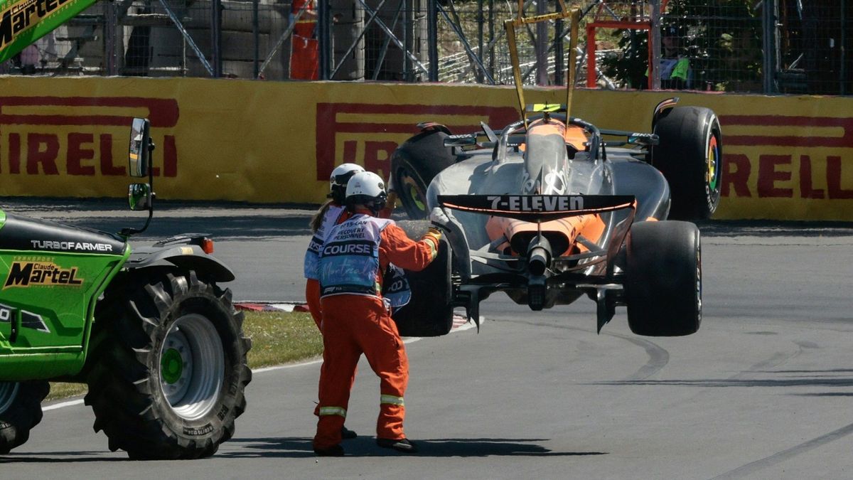 Sinnbild des Debakels: der McLaren am Abschlepphaken