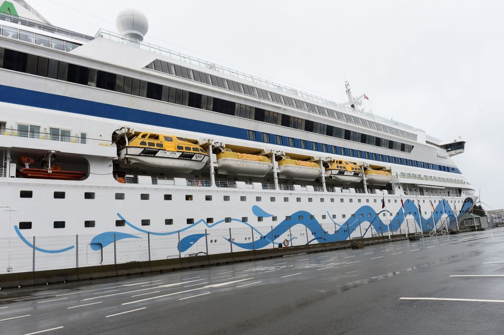 Suche im Ärmelkanal: Crewmitglied von Aida-Kreuzfahrtschiff vermisst