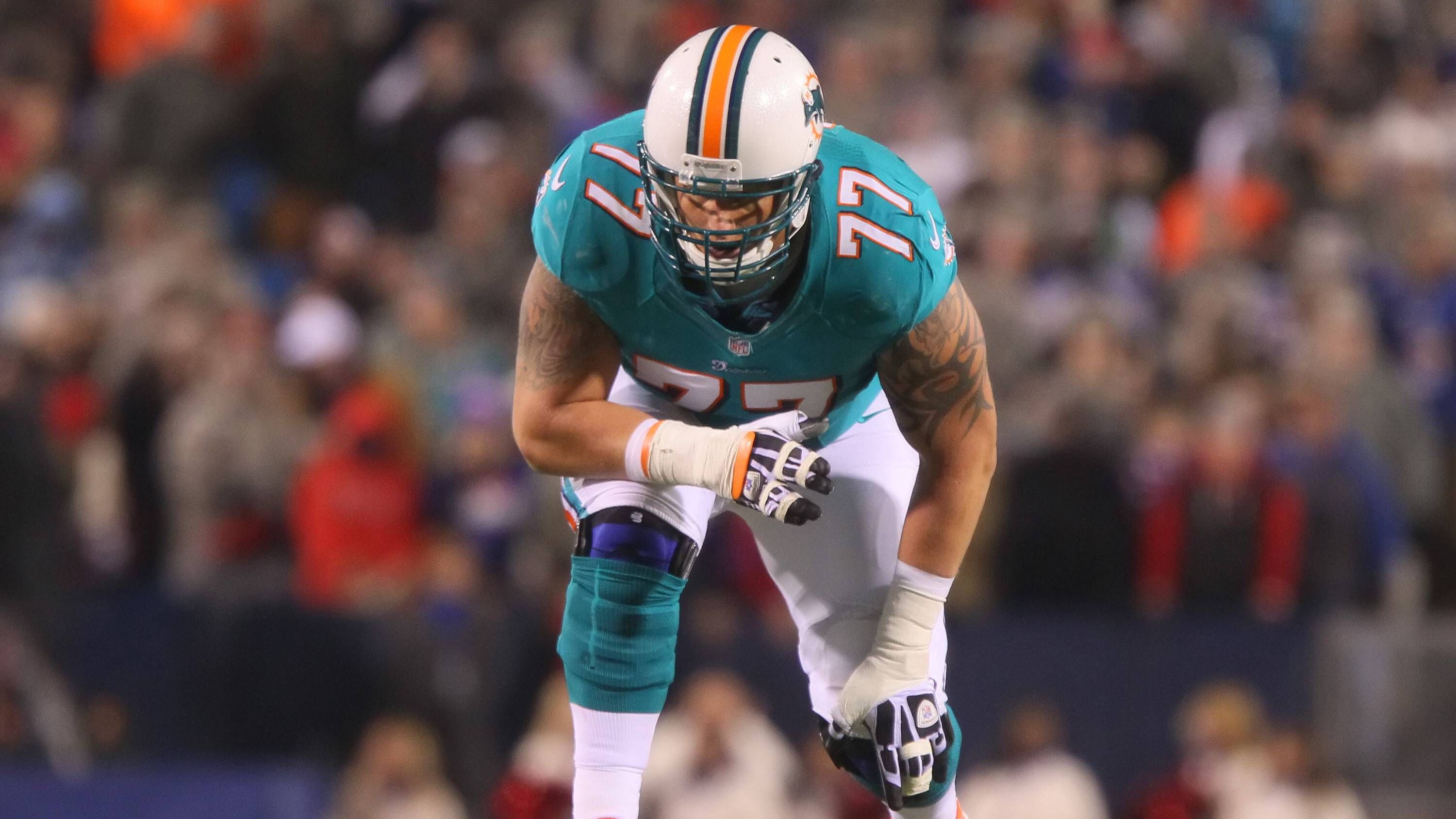 <strong>23. Jake Long, OT (2008, Miami Dolphins)</strong><br>Dominierte zeitweise als Offensive Tackle, jedoch von Verletzungen beeinträchtigt und keine herausragende Karriere.