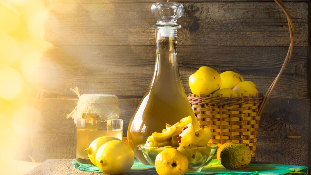 Quitten sind zwar vor allem als Marmelade, Gelee oder beim Backen beliebt - aber auch richtig Zubereitet, mit Fleisch schmeckt sie hervorragend.