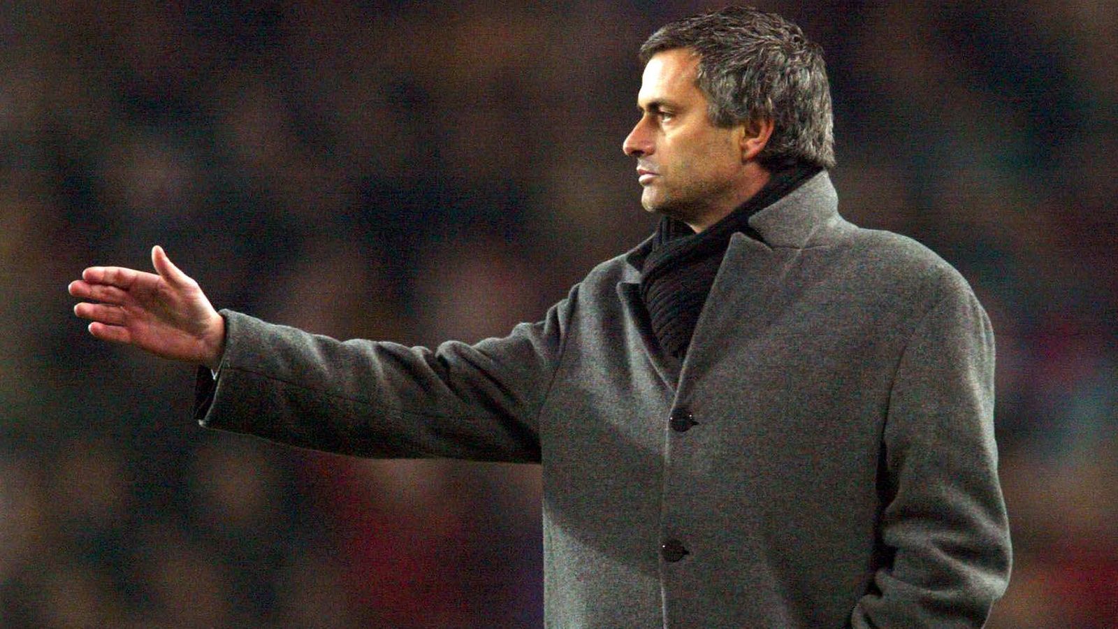 <strong>Platz 11 (geteilt): Jose Mourinho</strong><br>
                • Wechsel: Vom FC Porto zum FC Chelsea (2004)<br>• Ablösesumme: 6 Millionen Euro