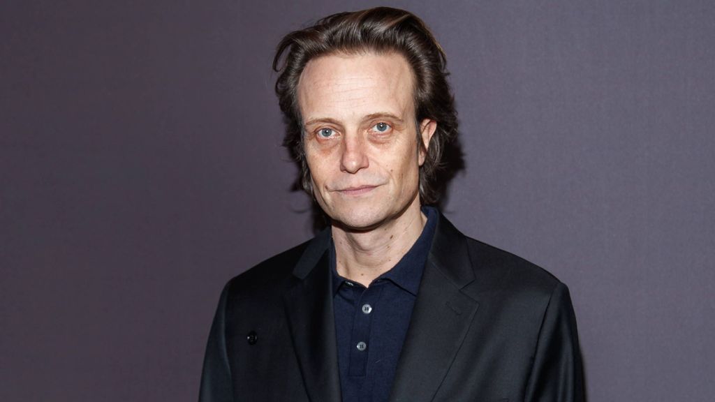 Gruseliges Muttersöhnchen im "Tatort": Wer ist August Diehl?