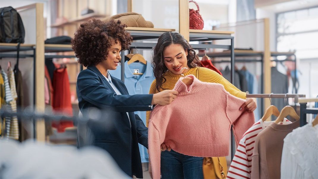 Wir lieben Bummeln. Doch ist es wirklich nachhaltig und ökologisch? Woran du beim Shoppen denken solltest!