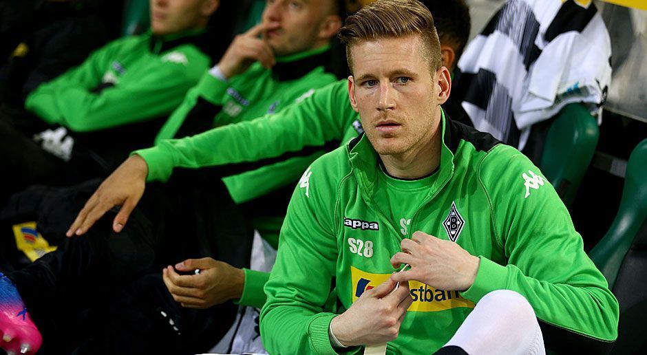 
                <strong>Andre Hahn</strong><br>
                Neuer Verein: Hamburger SVAlter Verein: Borussia MönchengladbachAblösesumme: 6 Millionen Euro
              