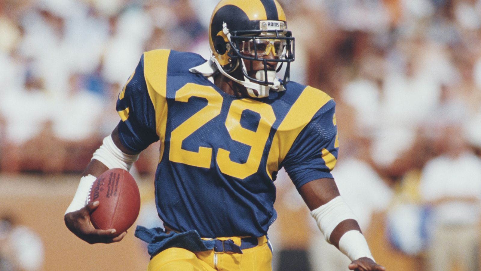 <strong>Los Angeles Rams</strong><br>7 - Bob Waterfield<br>28 - Marshall Faulk<br>29 - Eric Dickerson<br>74 - Merlin Olsen<br>75 - Deacon Jones<br>78 - Jackie Slater<br>80 - Isaac Bruce<br>85 - Jack Youngblood