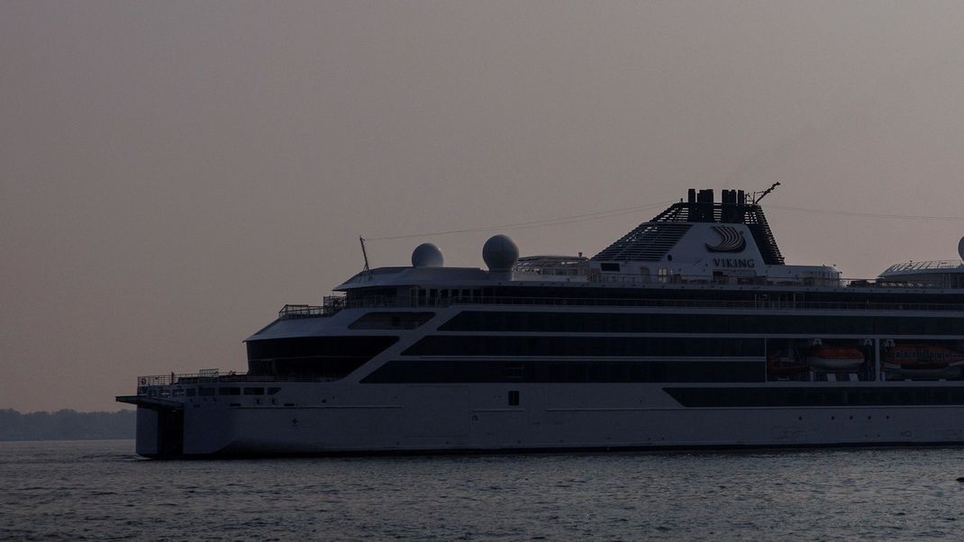Eine Viruserkrankung grassiert auf einem Kreuzfahrtschiff. (Symbolbild)