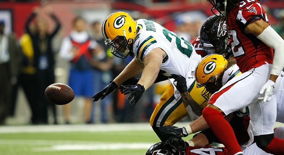 
                <strong>Verlierer: Aaron Ripkowski (Green Bay Packers)</strong><br>
                Gerade als die Packers nach einem 0:10 Rückstand wieder zurück ins Spiel fanden, leistete sich Aaron Ripkowski einen möglicherweise spielentscheidenden Fehler. Der Fullback fumblete den Football in der Red Zone, Atlanta kam in Ballbesitz und baute die Führung im anschließenden Drive auf 17:0 aus. Das Momentum der Packers wurde durch den Fumble zerstört und die Franchise fand anschließend nie wieder wirklich zurück ins Spiel.
              