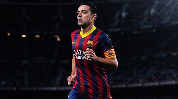 
                <strong>Platz 2: Xavi (151 Einsätze)</strong><br>
                Platz 2: Xavi mit 151 Einsätzen. Der spanische Ballverteiler knackt wie ein Landsmann die 150-Spiele-Marke. Seinen letzten Einsatz in der Champions League absolviert der Spanier im erfolgreichen Finale 2015, als er beim 3:1 seines FC Barcelona über Juventus Turin in der 78. Minute für Andres Iniesta eingewechselt wird. Es ist der vierte Champions-League-Titel des kleinen Strategen, der den Katalanen nach dem Triumph von Berlin den Rücken kehrt.
              