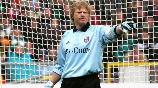 
                <strong>Tor - Oliver Kahn</strong><br>
                Tor - Oliver Kahn (557 Bundesliga-Spiele für Karlsruhe und den FC Bayern München)Erfolge: 8x Deutscher Meister, 6x DFB-Pokalsieger, 1x UEFA-Cup-Sieger, 1x Champions-League-Sieger, 1x Weltpokal-Sieger, 1x Europameister
              