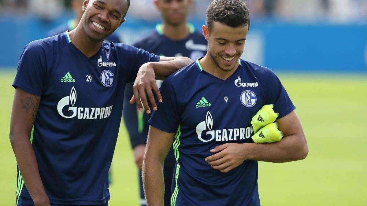 Fällt nach Di Santo auch noch Naldo (v.r.) aus?
