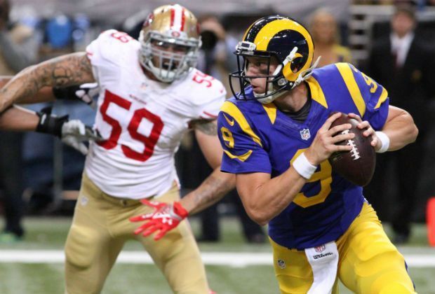 
                <strong>St. Louis Rams - San Francisco 49ers 17:31</strong><br>
                Beim Monday Night Game treffen die Rams um QB Austin Davis (re.) auf die 49ers. Was Anfangs nach einem klaren Sieg für die Jungs aus St. Louis aussieht, entwickelt sich nach dem zweiten Abschnitt zu einer Aufholjagd der 49ers.
              