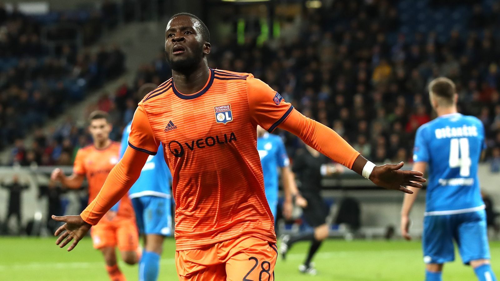 
                <strong>Mittelfeld: Tanguy Ndombele (Olympique Lyon)</strong><br>
                Absolvierte Spiele im Wettbewerb 2018/19: 8
              