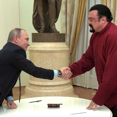 Russlands Präsident Putin und US-Schauspieler Seagal