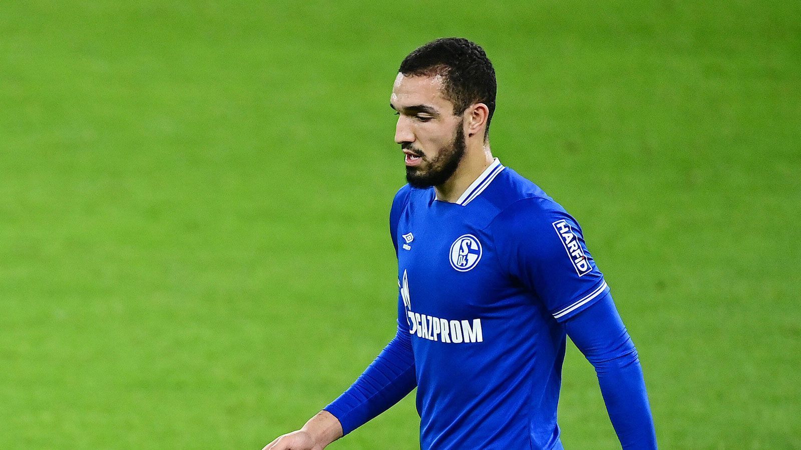 
                <strong>Nabil Bentaleb</strong><br>
                Nabil Bentaleb: In der 57. Minute für Omar Mascarell eingewechselt. Erste auffällige Aktion ist sein Elfmeter, den er ganz schwach vergibt. Sein flacher Schuss wird locker von Kobel entschärft. ran-Note: 6
              