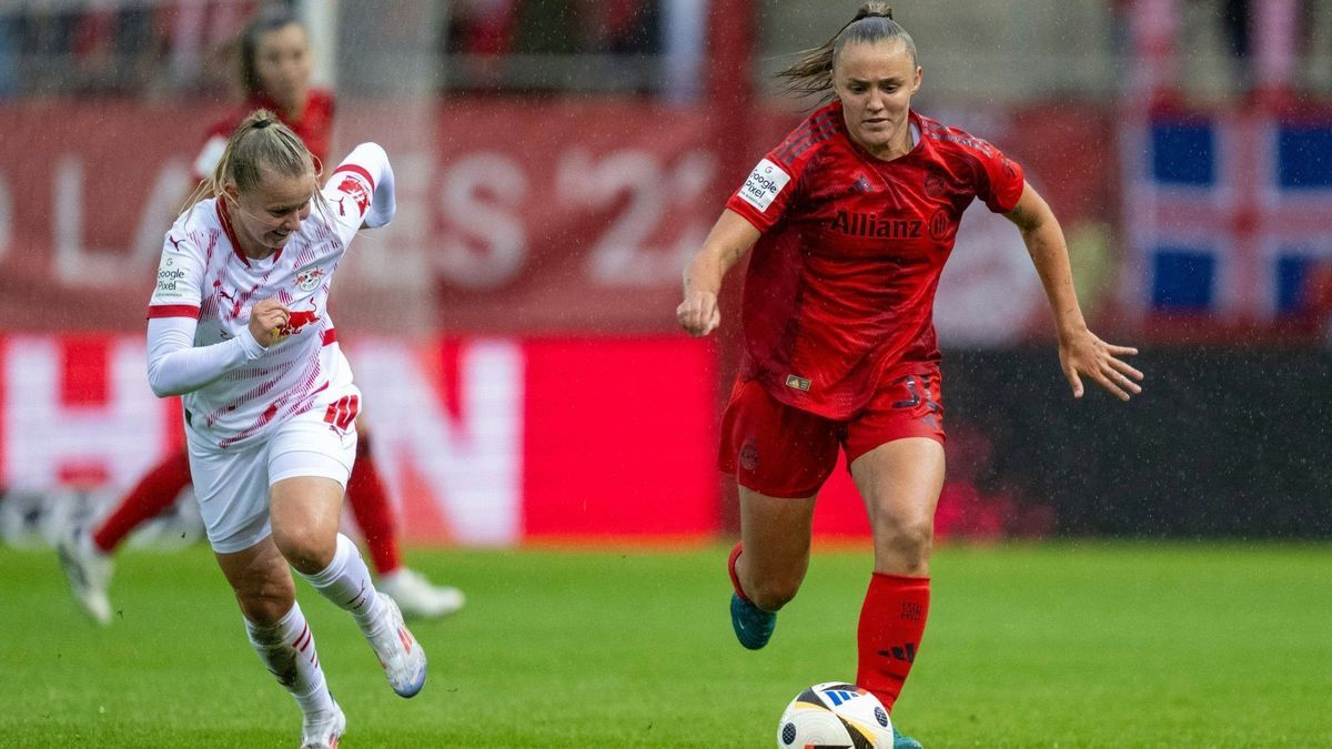 Traf zum 2:1: Georgia Stanway (r.)