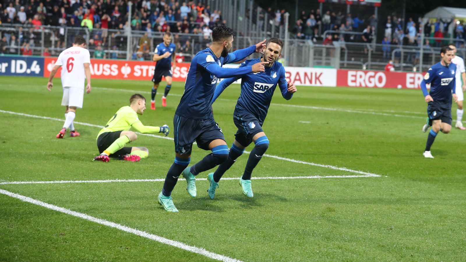 DFB-Pokal: Hoffenheim Zittert Sich Mit B-Elf In Runde Zwei - Ingolstad