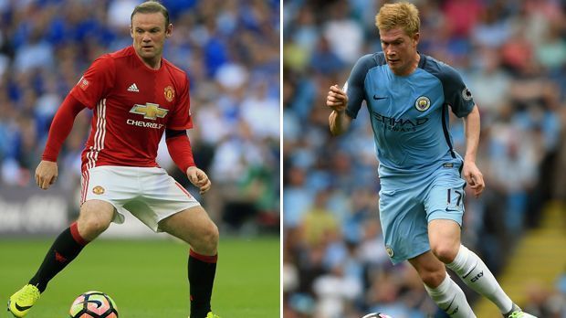 
                <strong>Offensives Mittelfeld - Wayne Rooney vs. Kevin De Bruyne</strong><br>
                Wayne Rooney vs. Kevin De Bruyne: Uniteds Kapitän spielt seit geraumer Zeit defensiver als noch in den früheren Jahren. Der 30-Jährige ist aber dennoch nicht weniger wertvoll. Er steuerte in der bisherigen Saison vier Scorerpunkte in vier Spielen bei. Doch auch De Bruyne blüht unter Guardiola ebenfalls so richtig auf und entfaltet sein Potenzial. Punkt für City. Stand: 4:7
              