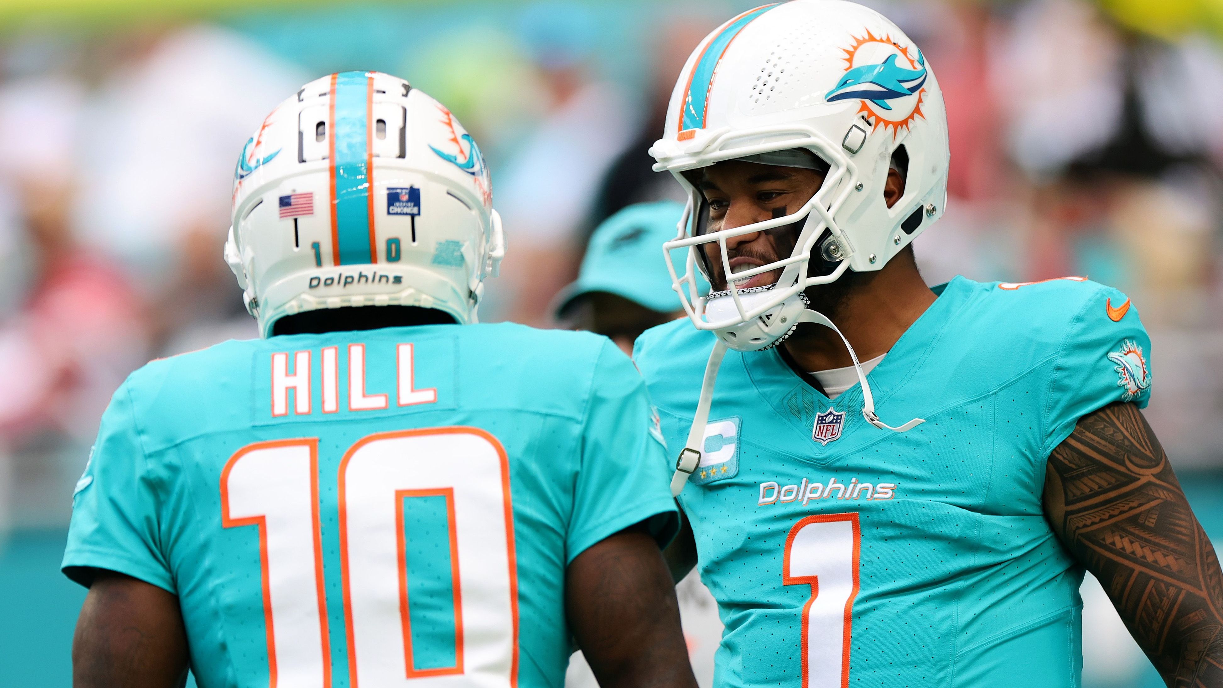 <strong>Platz 8 (geteilt): Miami Dolphins<br>Penalty Yard Differential: 104</strong><br>Selbst erhaltene Penalties: 926 Yards<br>Penalties der Gegner: 1030 Yards