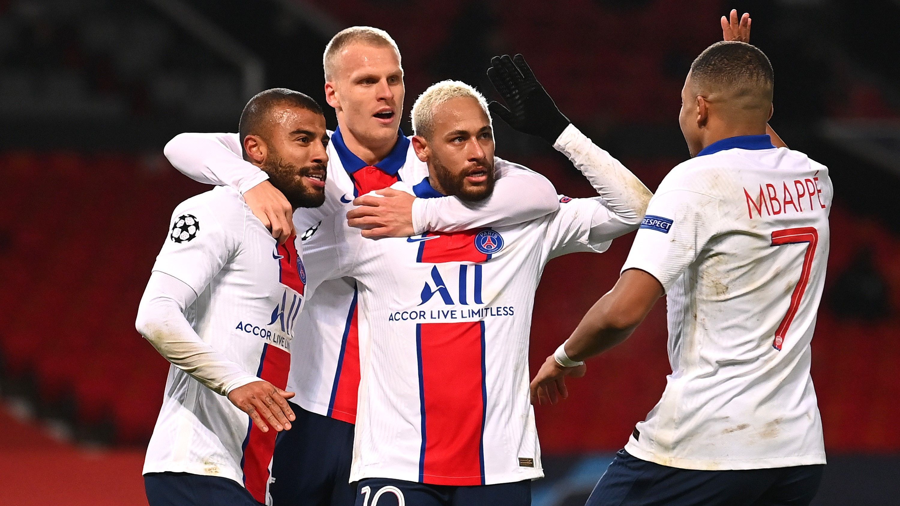 
                <strong>Paris Saint-Germain</strong><br>
                Wie "Sport1" erfahren haben will, darf sich auch Paris Saint-Germain noch Hoffnungen auf den Verteidiger machen. Der finanzstarke Klub aus der Ligue 1 wurde in der Vergangenheit bereits einige Male mit dem Österreicher in Verbindung gebracht, unter anderem auch wegen Berater Zahavi, der beste Kontakte zum Management der Pariser pflegt. Der französische Serienmeister könnte auch trotz Corona einen Transfer in Alabas Größenordnung stemmen.
              