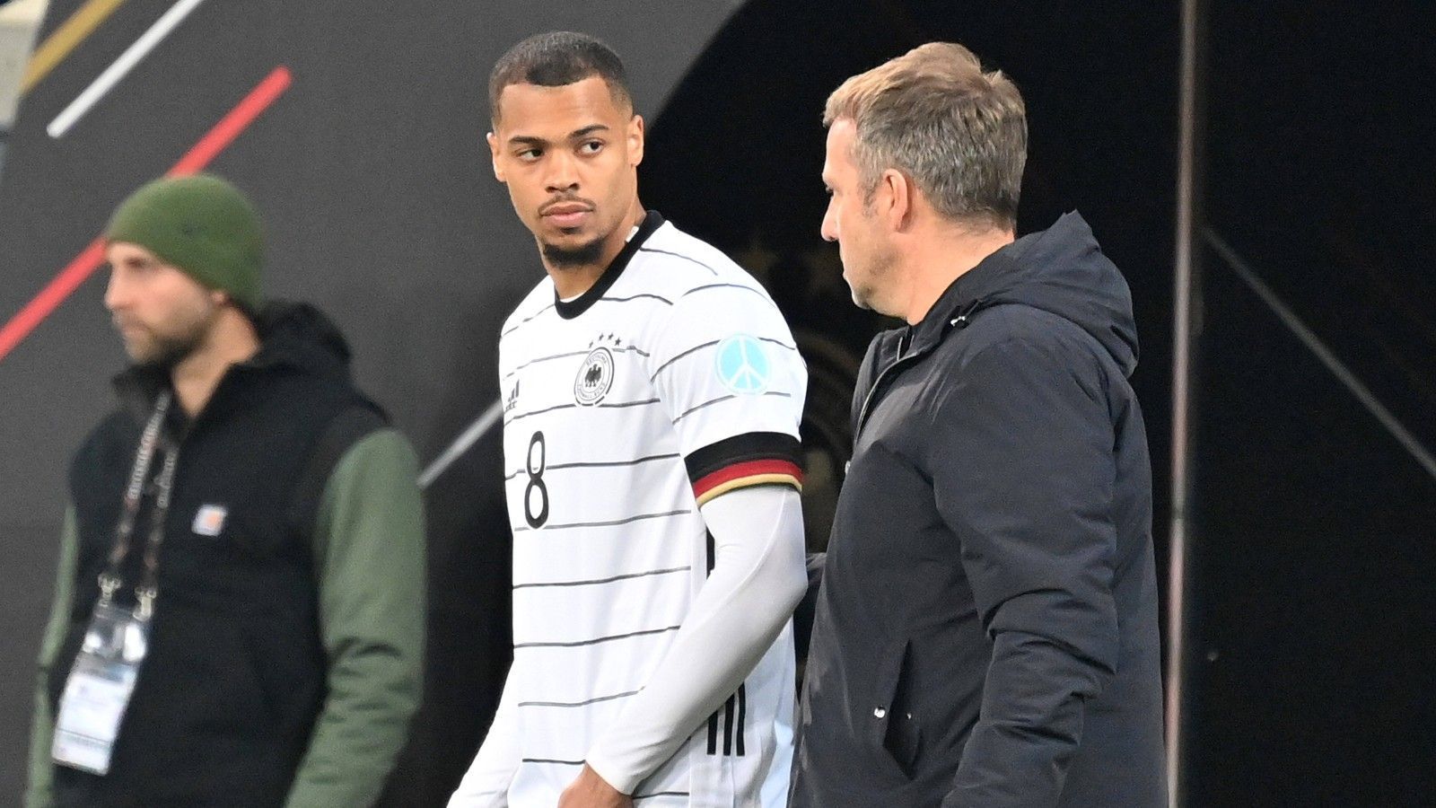 
                <strong>Lukas Nmecha</strong><br>
                Kommt in der 85. Minute für Hofmann ins Spiel. ran-Note: ohne Bewertung
              