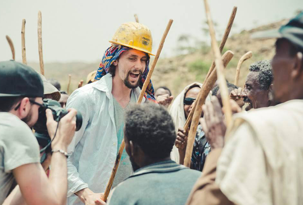 
                <strong>Neven Subotic als Entwicklungshelfer</strong><br>
                Der Dortmunder Innenverteidiger Neven Subotic nutzt seinen Urlaub, um im Rahmen seiner Stiftung in Äthiopien als Entwicklungshelfer tätig zu sein.
              