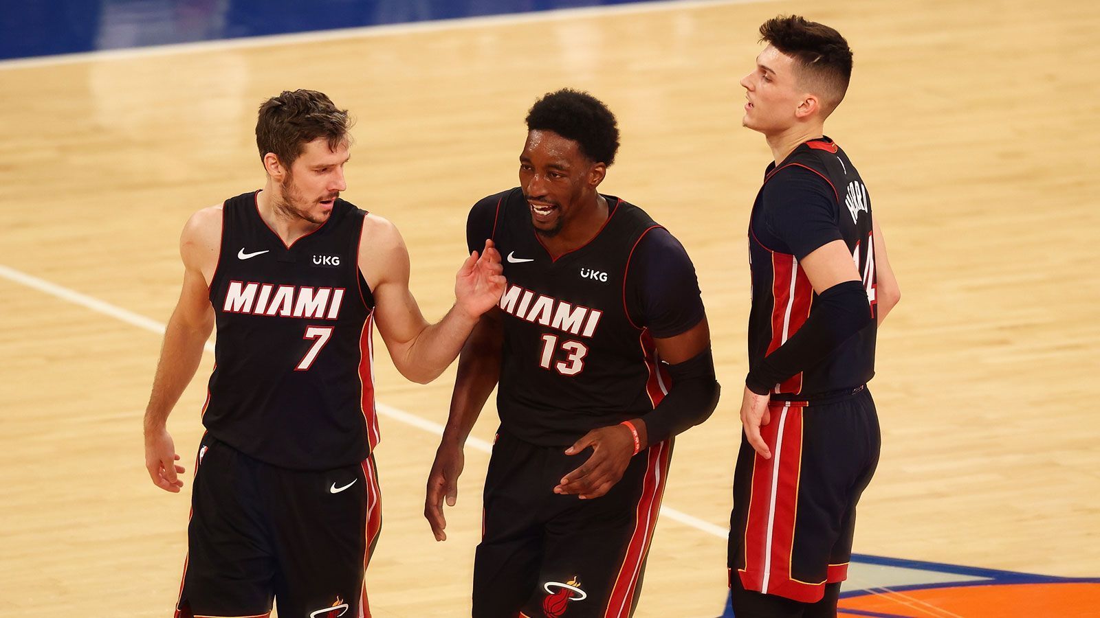 
                <strong>Eastern Conference - 5. Rang: Miami Heat</strong><br>
                &#x2022; Bilanz: 38 Siege, 31 Niederlagen<br>
              