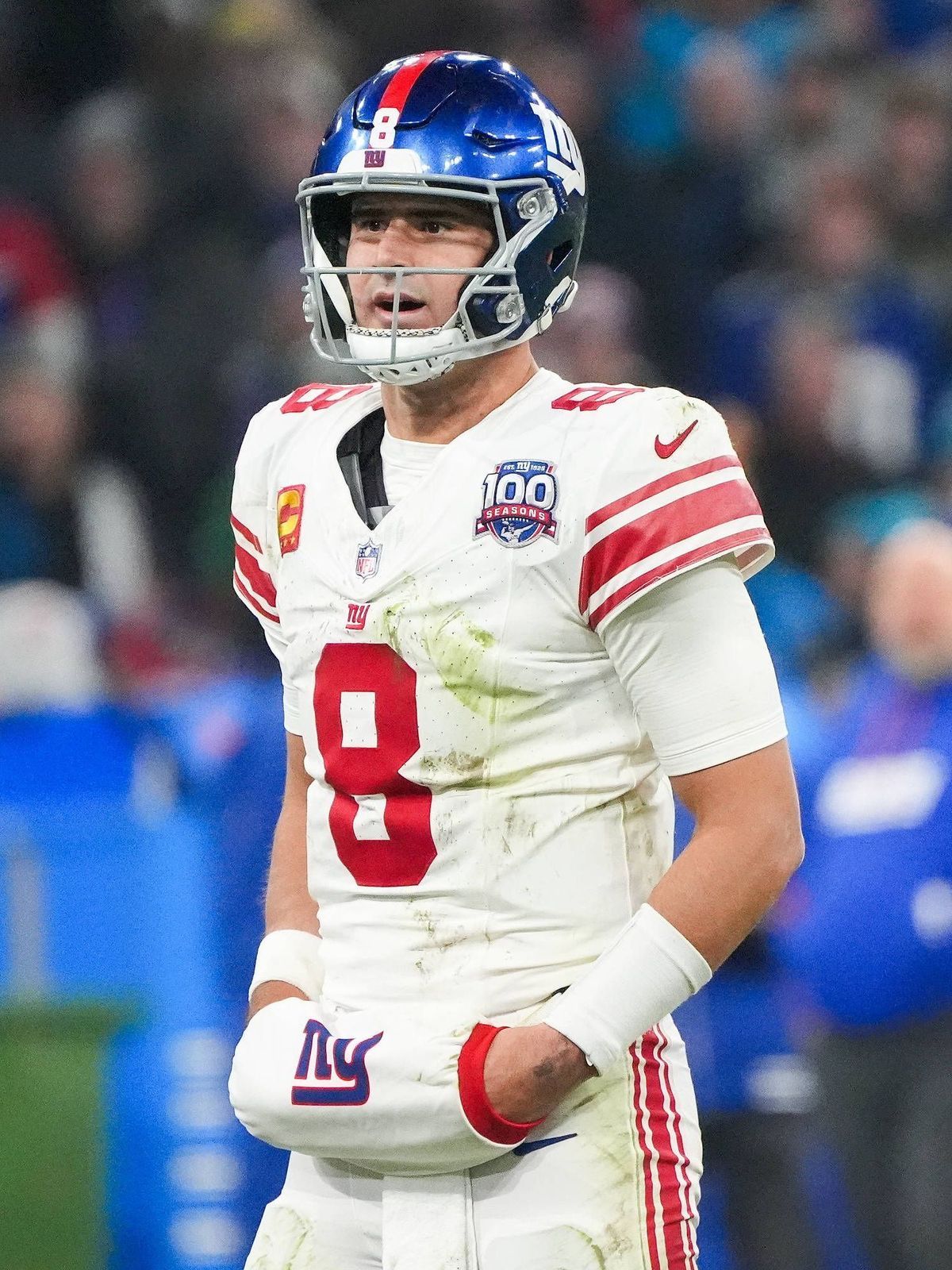 QB Daniel Jones (New York Giants, 8) - München 10.11.2024: Carolina Panthers vs. New York Giants, Allianz Arena, NFL, American Football Herren, USA Munich Game 2024 *** QB Daniel Jones New York Gia...