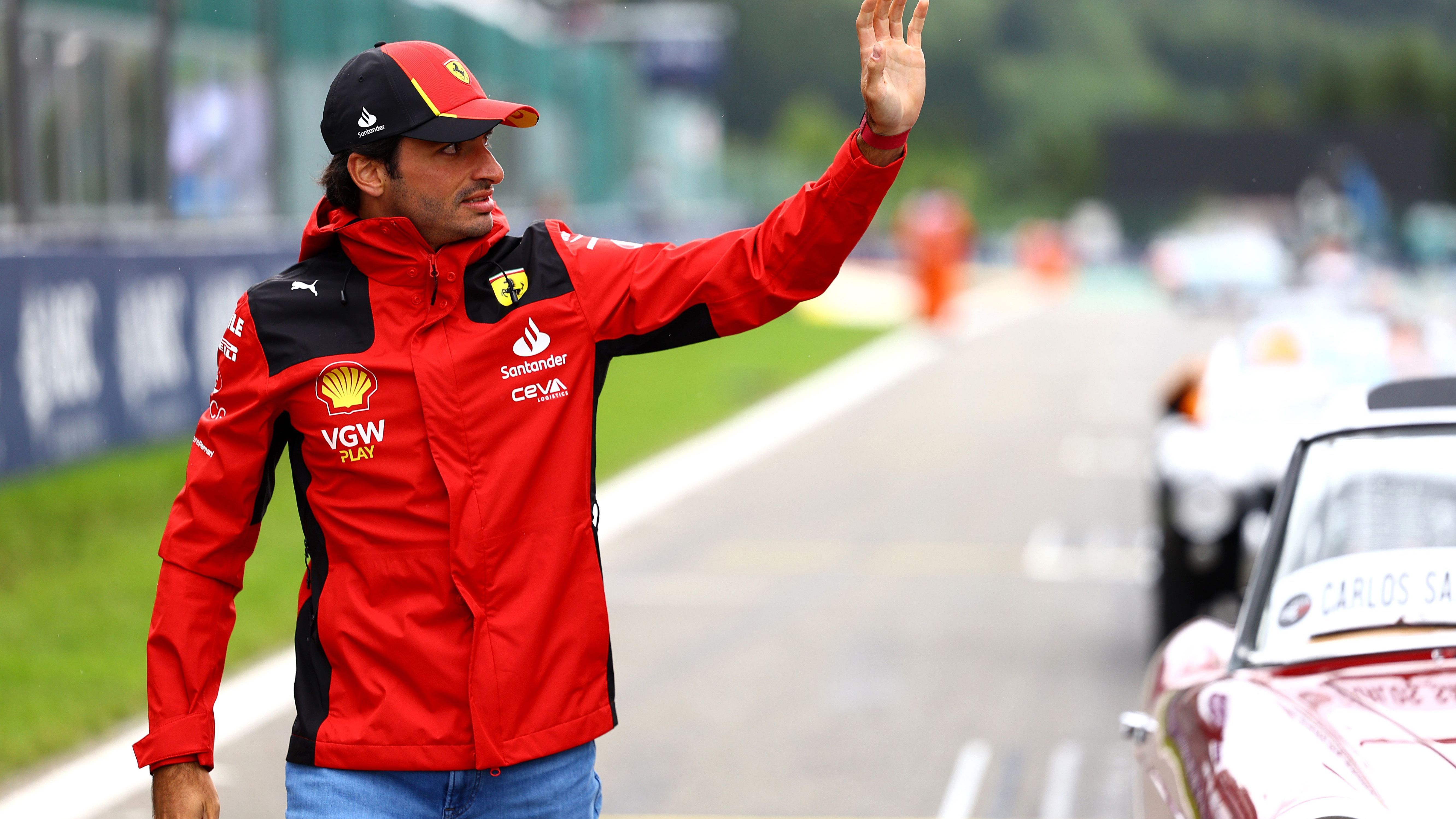 <strong>Ferrari: Carlos Sainz Jr.</strong><br><strong>Nationalität: Spanien<br>Alter: 26 Jahre</strong>