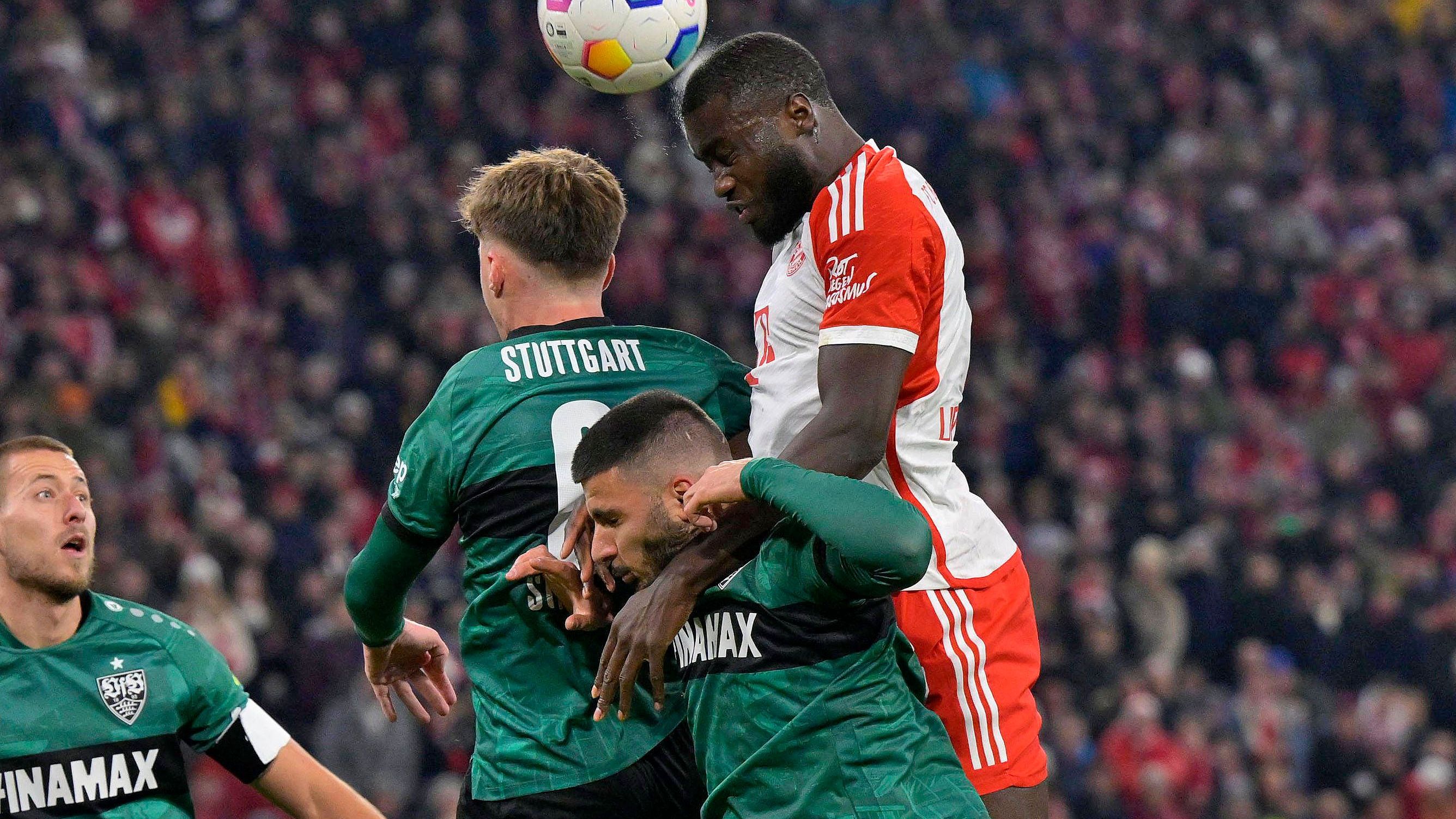 <strong>Dayot Upamecano</strong><br>Verhältnismäßig ruhiger Abend für den Franzosen. Ist immer am richtigen Fleck. Souverän. <strong><em>ran</em>-Note: 2</strong>