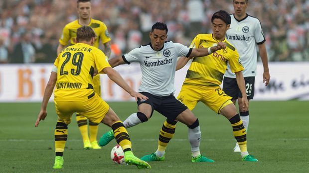 
                <strong>Marco Fabian</strong><br>
                Der Mexikaner ist gewöhnlich das kreative Zentrum der Frankfurter Mannschaft. Am Samstagabend ist er in der ersten Halbzeit aber komplett abgemeldet. Steht nach knapp einer Stunde goldrichtig, als er bei Aubameyangs Fallrückzieher den Ball an die eigene Latte ablenkt. Lässt die gewohnten Impulse aber vermissen und muss zehn Minuten vor Schluss raus. ran-Note: 4
              