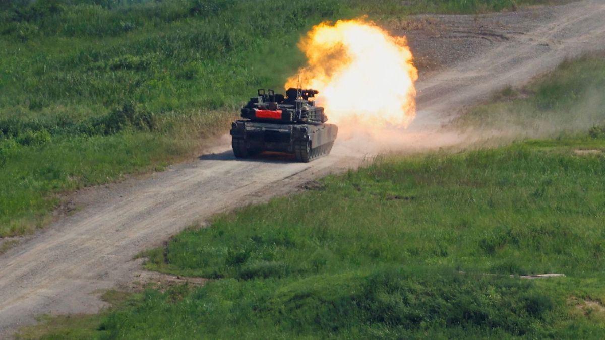 Polen hat eine weitere große Lieferung von Abrams-Kampfpanzern aus den USA erhalten. 