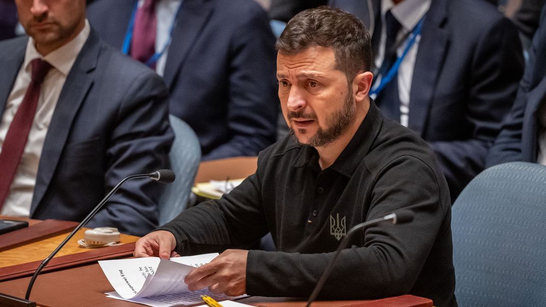 Wolodymyr Selenskyj, Präsident der Ukraine, spricht auf der Sitzung des UN Sicherheitsrates bei der 79. Generaldebatte der UN-Vollversammlung. 
