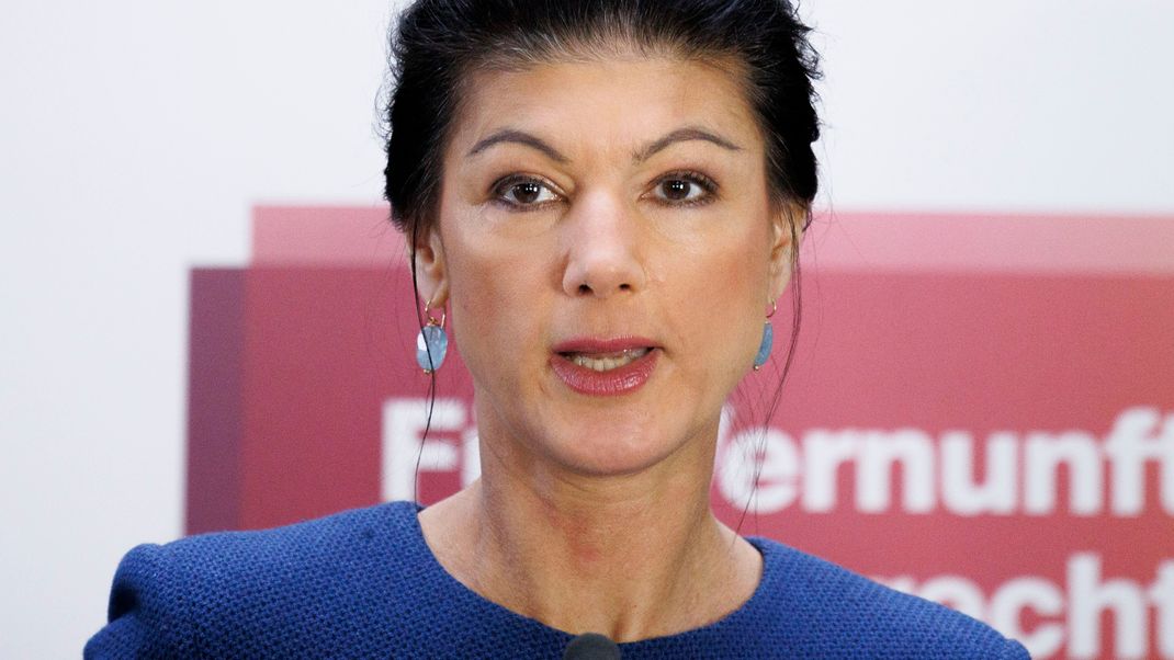 Sahra Wagenknecht setzt sich für ein Smartphone-Verbot an Grundschulen ein.