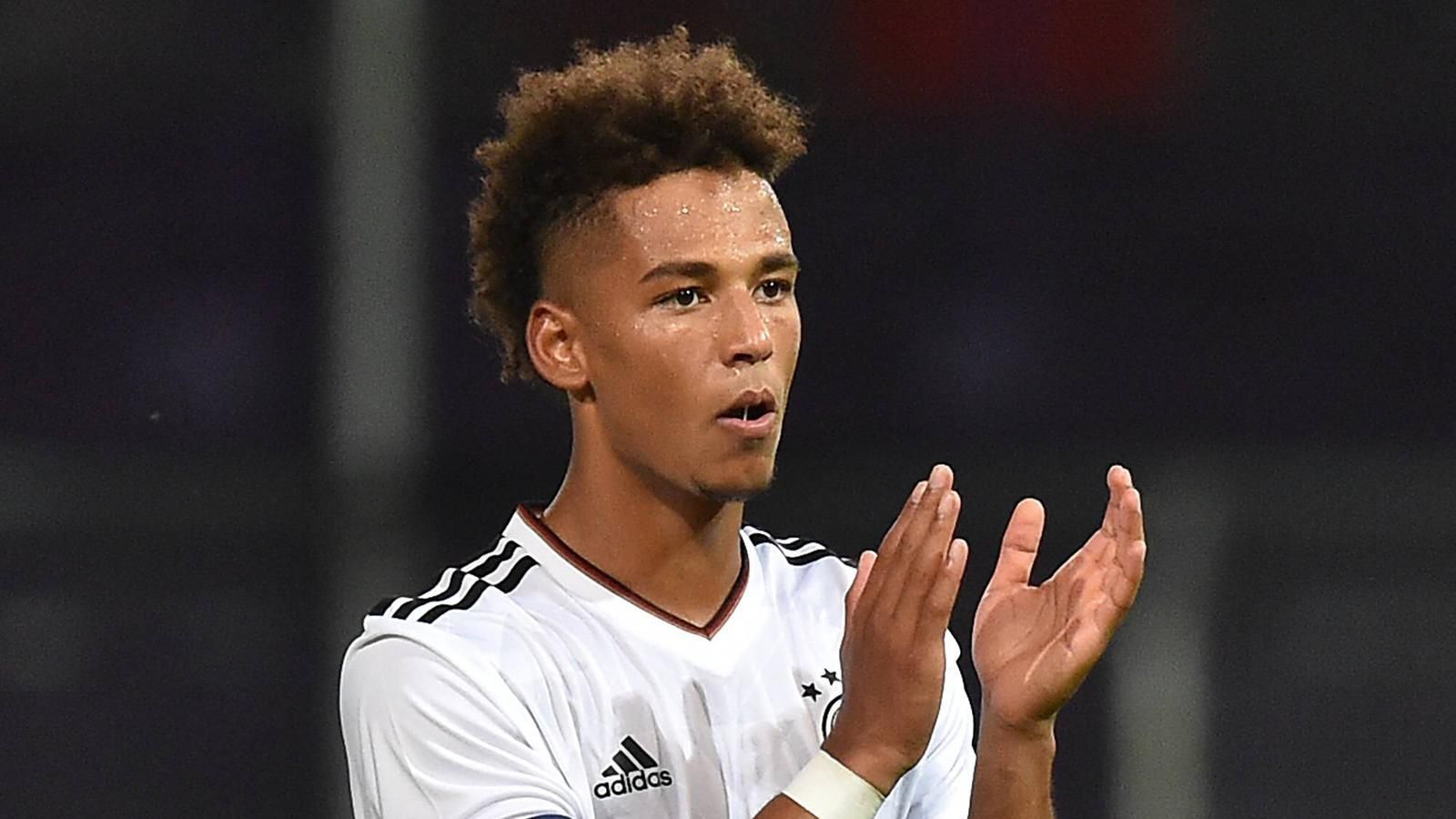 
                <strong>Thilo Kehrer</strong><br>
                Nummer 12: Thilo Kehrer (Paris SG), Abwehr, 21 Jahre, 0 Länderspiele, kein Tor
              