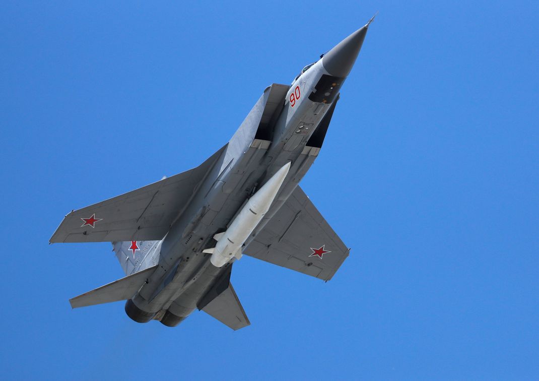 Das russische Militärflugzeug Mikoyan MiG-31 wird auch als Träger für Kinschal-Raketen eingesetzt. (Symbolbild)