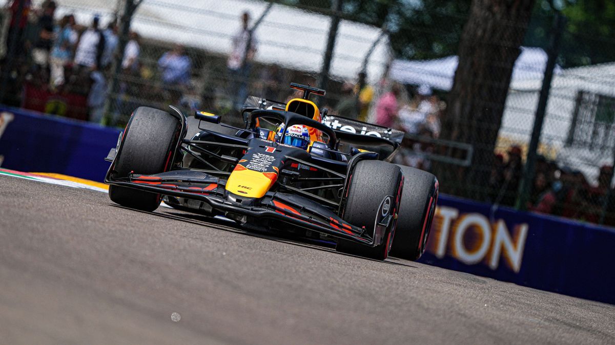 Max Verstappen (NED) - Oracle Red Bull Racing - Red Bull RB21 - Honda RBPT during Formula 1 AWS Gran Premio del Made in Italy e dell Emilia Romagna 2025 - Autodromo Enzo e Dino Ferrari, Imola (BO) ...