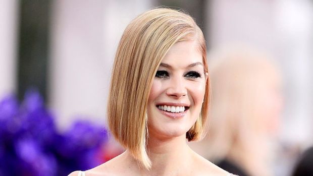 Rosamund Pike Image