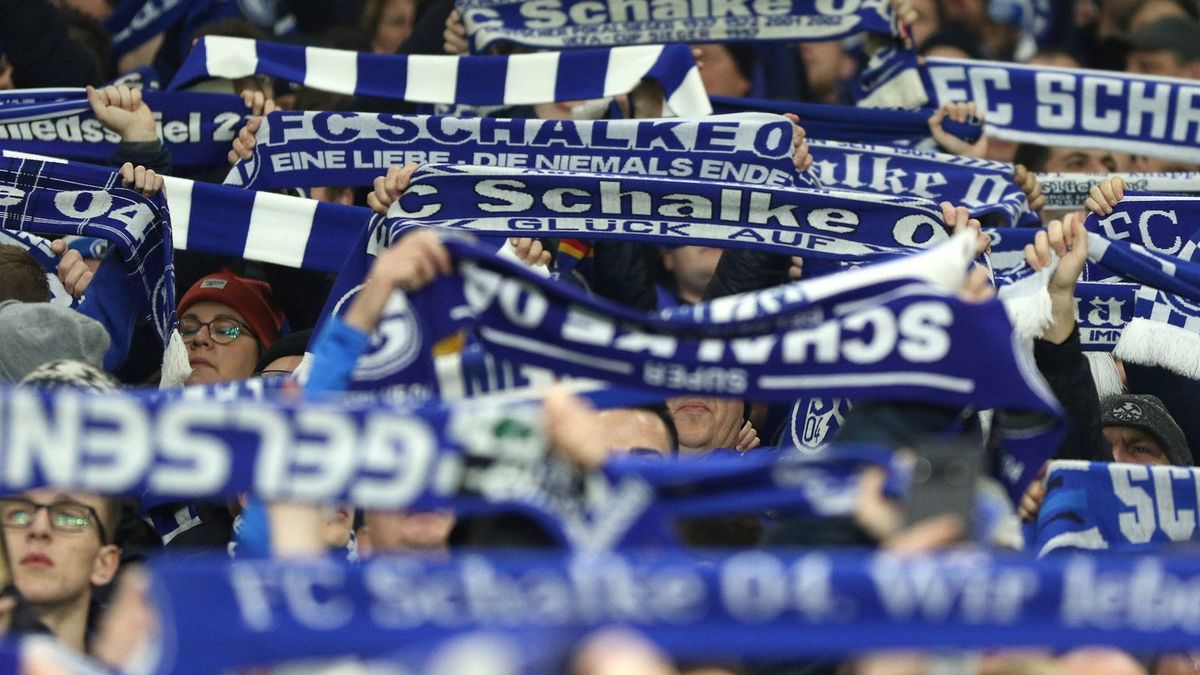 S04 Fans