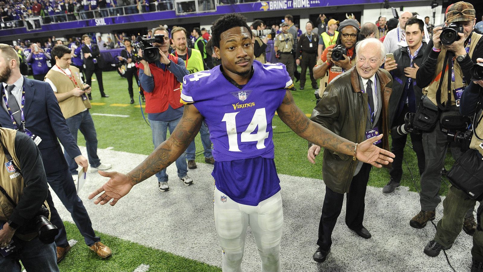 
                <strong>Platz 8: Stefon Diggs (Minnesota Vikings)</strong><br>
                Madden-Rating: 93
              
