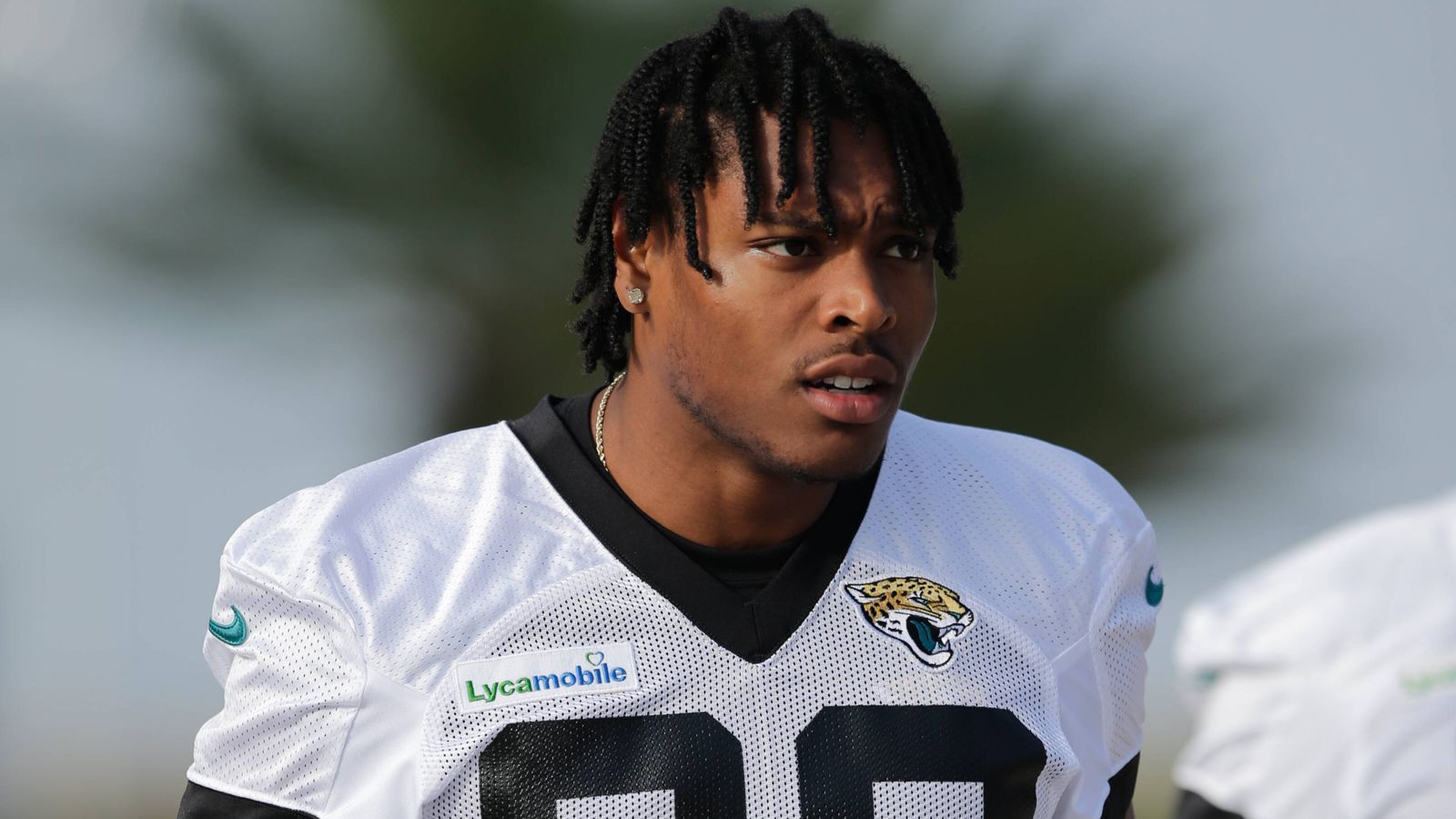 
                <strong>Platz 27: Jalen Ramsey</strong><br>
                Position: CornerbackTeam: Jacksonville JaguarsPlatzierung im Vorjahr: 17
              