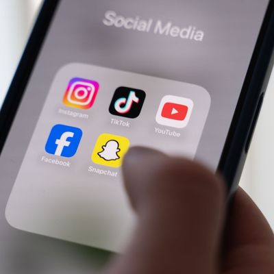 Smartphones - ständiger Begleiter auch für Kinder und Jugendliche