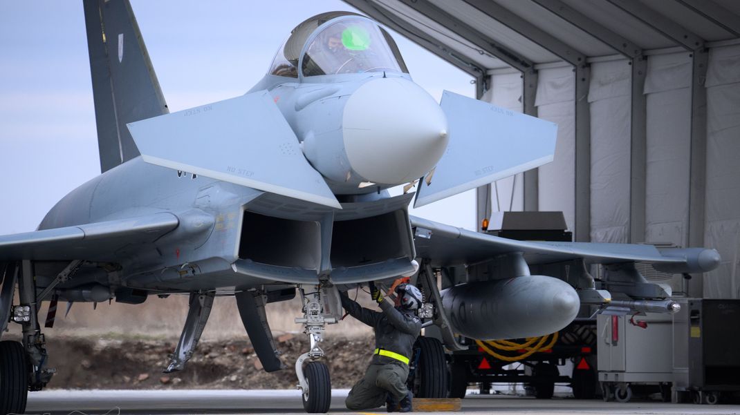 Die Bundesregierung ist offen für die Lieferung von Eurofighter-Kampfjets von Großbritannien an die Saudis.