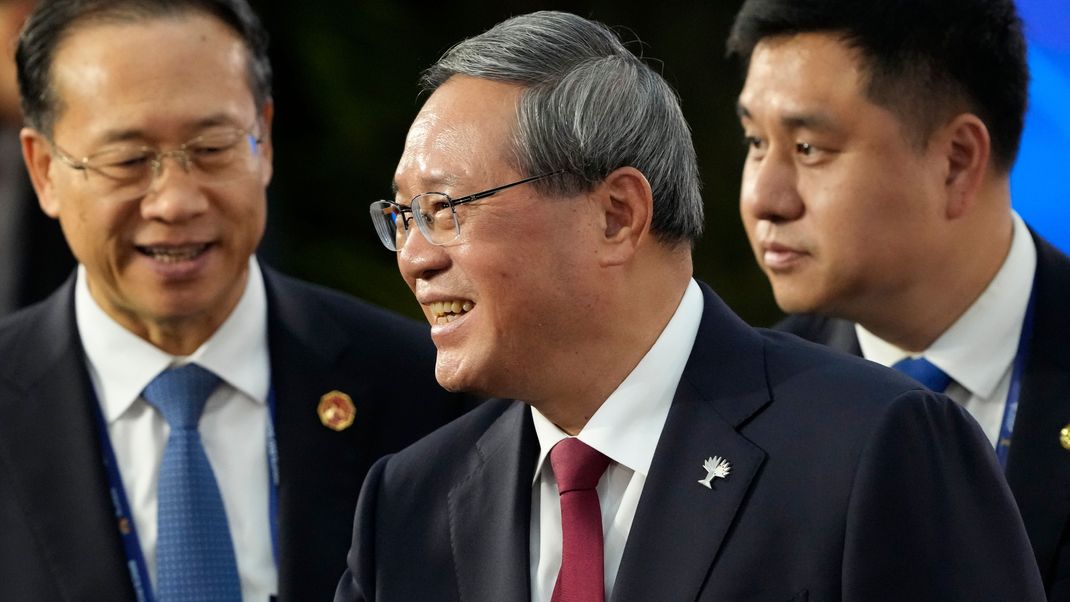 Chinas Premier Li Qiang trifft zur Eröffnungssitzung des 17. jährlichen BRICS-Gipfels in Rio de Janeiro Anfang Juli ein.