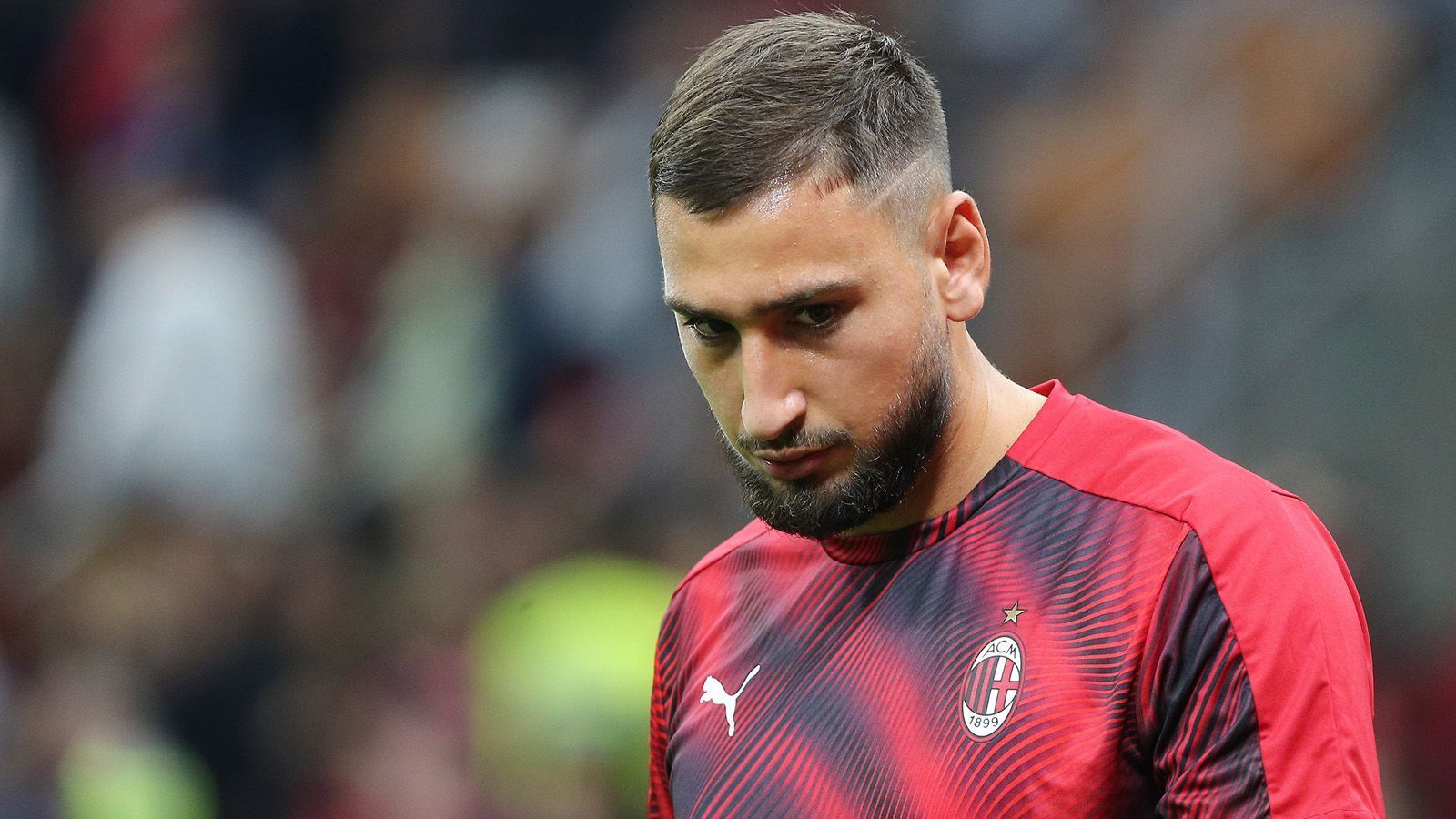 
                <strong>Gianluigi Donnarumma</strong><br>
                Alter: 20Verein: AC MailandPosition: TorNationalität: Italien
              