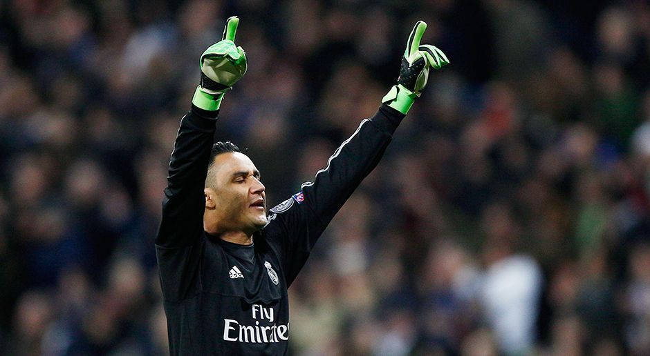 
                <strong>Keylor Navas</strong><br>
                Keylor Navas: Kaum gefordert, deshalb viel seine kleine Unsicherheit nach einer Navas-Flanke zu Beginn auf. War dann zur Stelle, wenn es sein musste. Ohne Probleme bei Querschlägern oder Hereingaben. Stellt sich nur die Frage: Was gibt man für eine Note, wenn die beste Chance des Gegners ein Schuss an den Außenpfosten ist? Bei uns ist es die ran-Note: 3
              