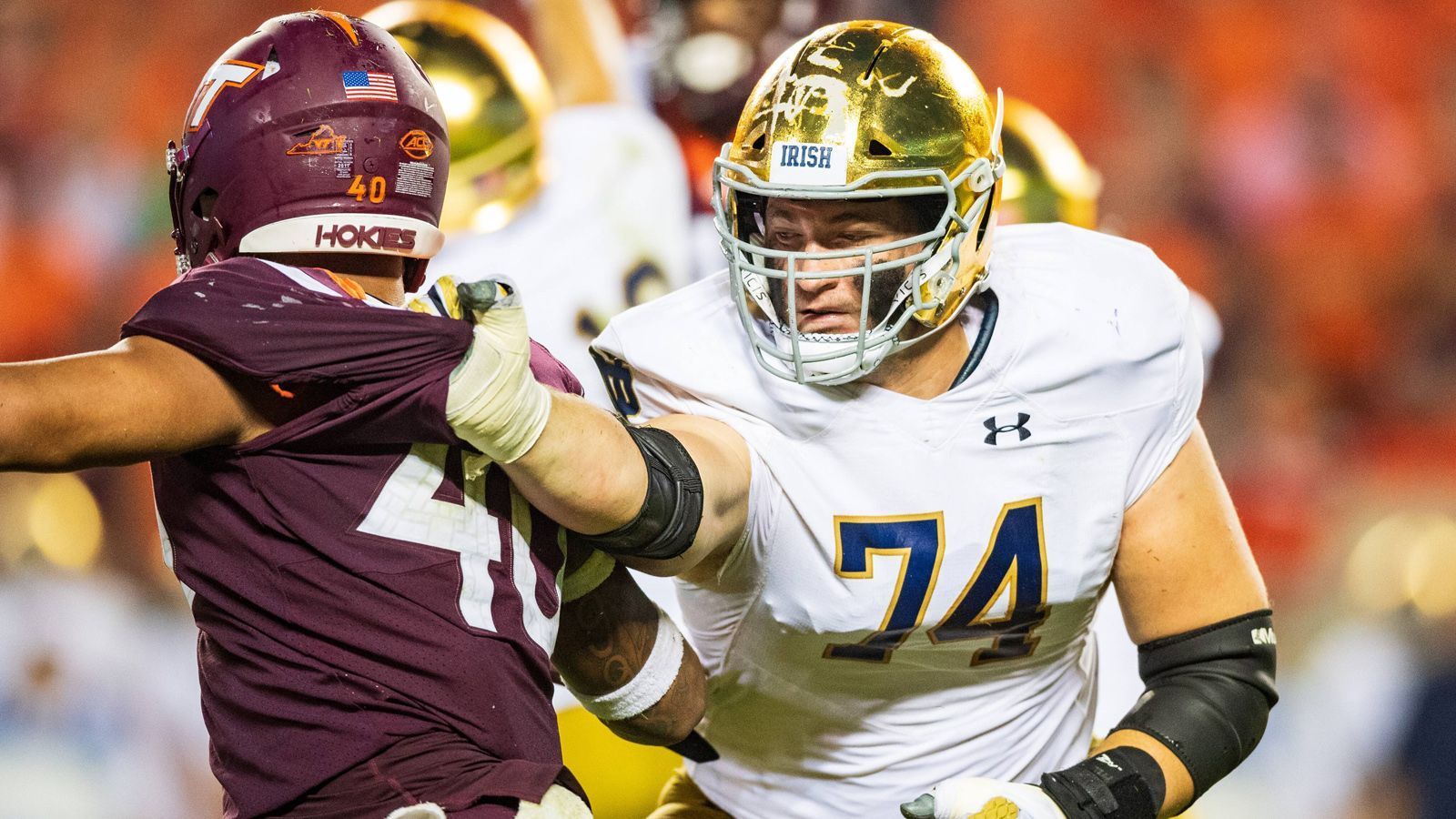 
                <strong>Pick 17: Los Angeles Raiders - Liam Eichenberg</strong><br>
                &#x2022; Offensive Lineman -<br>&#x2022; Notre Dame<br>
              